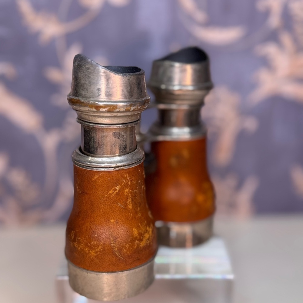 Antique Estate Brown Leather and Metal Opera Binoculars Made in France - Picture 11 of 13